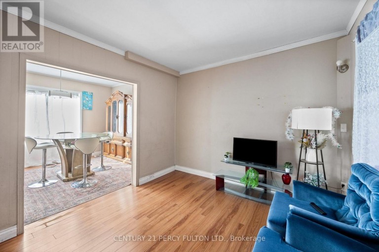 1259 CATARAQUI STREET, Windsor, Ontario, N9A3R2