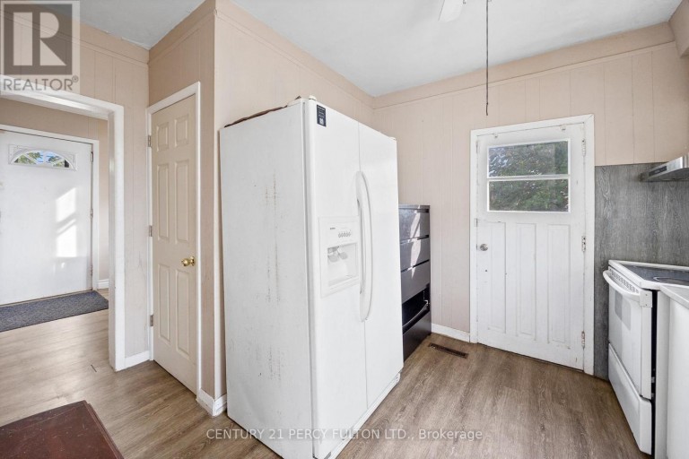 1259 CATARAQUI STREET, Windsor, Ontario, N9A3R2