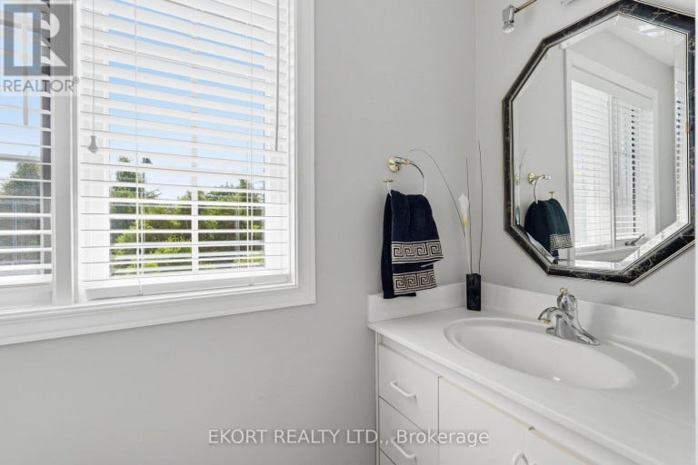 53 O'NEILL DRIVE, Belleville (Belleville Ward), Ontario, K8N4Z4