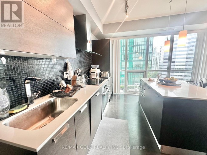 702 - 11 BOGERT AVENUE, Toronto (Lansing-Westgate), Ontario, M2N1K4