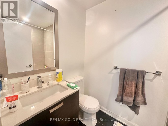 702 - 11 BOGERT AVENUE, Toronto (Lansing-Westgate), Ontario, M2N1K4