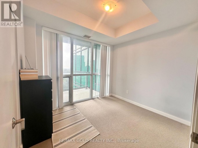 702 - 11 BOGERT AVENUE, Toronto (Lansing-Westgate), Ontario, M2N1K4