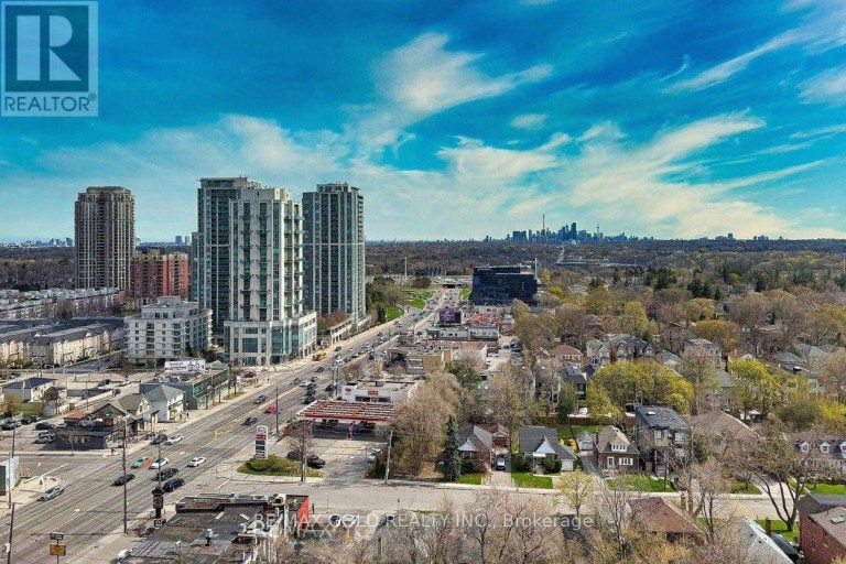 702 - 11 BOGERT AVENUE, Toronto (Lansing-Westgate), Ontario, M2N1K4