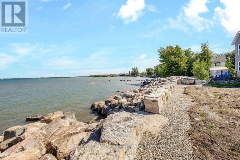 22 WILLIAM AVENUE, Wasaga Beach, Ontario, L9Z2X3