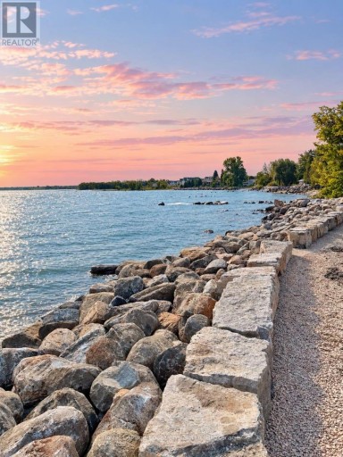 22 WILLIAM AVENUE, Wasaga Beach, Ontario, L9Z2X3