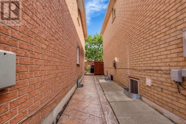 252 MOUNTAINBERRY ROAD Brampton (Sandringham-Wellington) Ontario photo 39
