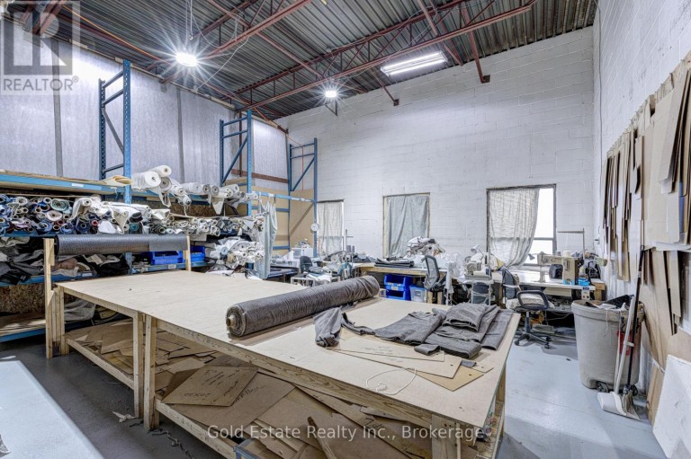 3-5 - 16 STRATHEARN AVENUE S, Brampton (Steeles Industrial), Ontario, L6T4P1