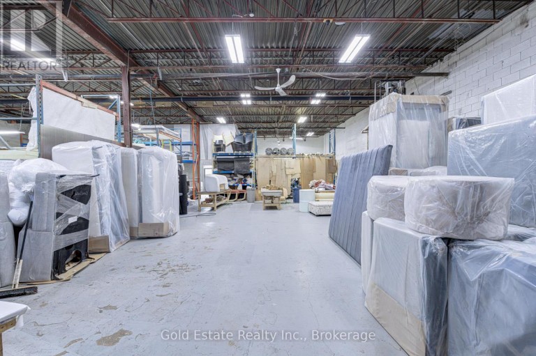 3-5 - 16 STRATHEARN AVENUE S, Brampton (Steeles Industrial), Ontario, L6T4P1