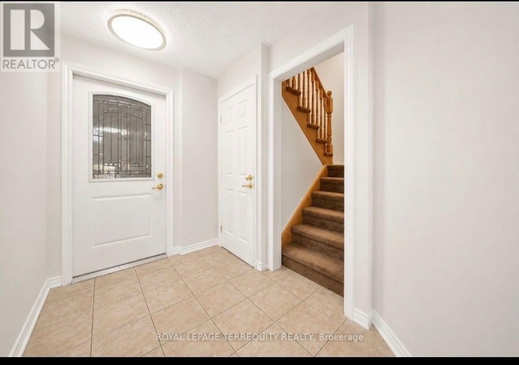 99 SUFI CRESCENT, Toronto (Victoria Village), Ontario, M4A2X2