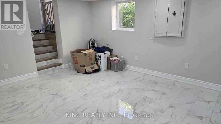 3412 MONICA DRIVE, Mississauga (Malton), Ontario, L4T3E7