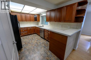 9923 88 Avenue Grande Prairie Alberta photo 10