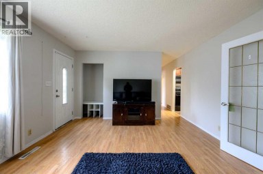 9923 88 Avenue Grande Prairie Alberta photo 21