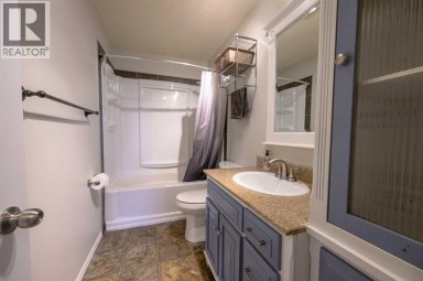 9923 88 Avenue Grande Prairie Alberta photo 28