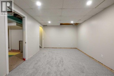 9923 88 Avenue Grande Prairie Alberta photo 38