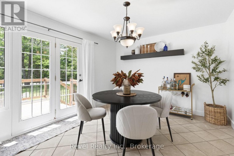 101 BOLSOVER ROAD, Kawartha Lakes (Carden), Ontario, K0M1B0