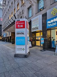 120 BLOOR STREET E Toronto (Church-Yonge Corridor) Ontario photo 4