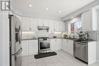 980 MILLARD STREET Whitchurch-Stouffville (Stouffville) Ontario photo 14
