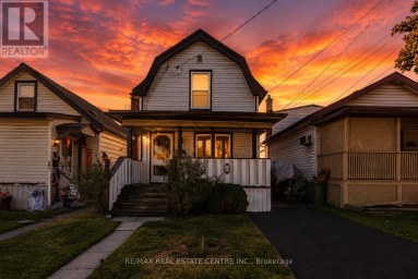23 FREDERICK AVENUE Hamilton (Crown Point) Ontario photo 1