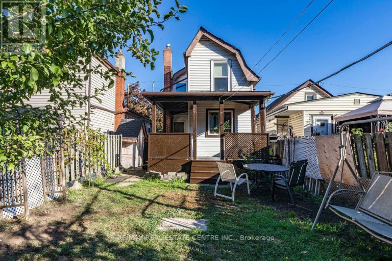 23 FREDERICK AVENUE, Hamilton (Crown Point), Ontario, L8H4K1