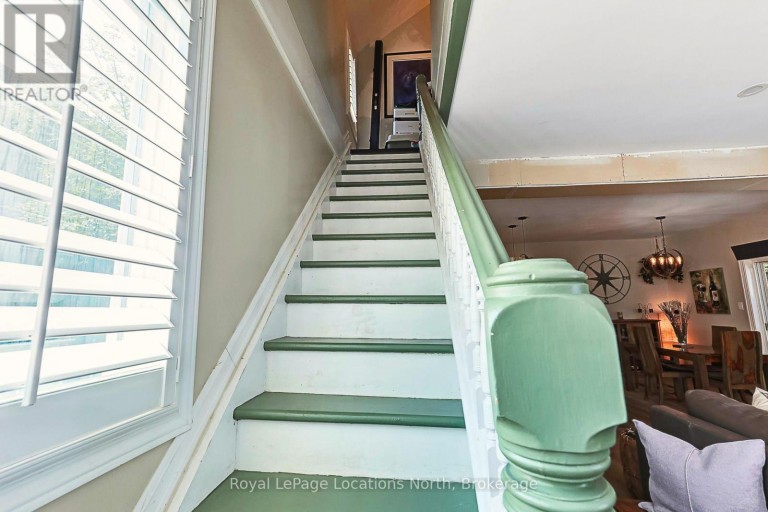 58 MARKET STREET, Collingwood, Ontario, L9Y3M6