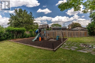 5 HALLOW CRESCENT Toronto (Rexdale-Kipling) Ontario photo 32
