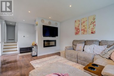 5 HALLOW CRESCENT Toronto (Rexdale-Kipling) Ontario photo 8