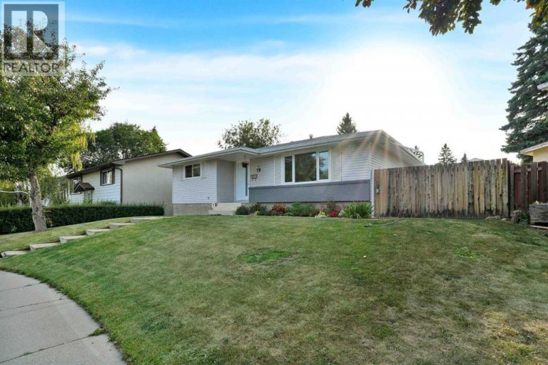 19 Maryvale Crescent NE, Calgary, Alberta, T2A2V5