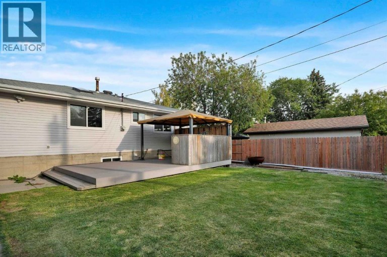 19 Maryvale Crescent NE, Calgary, Alberta, T2A2V5