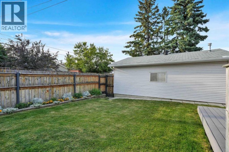 19 Maryvale Crescent NE, Calgary, Alberta, T2A2V5