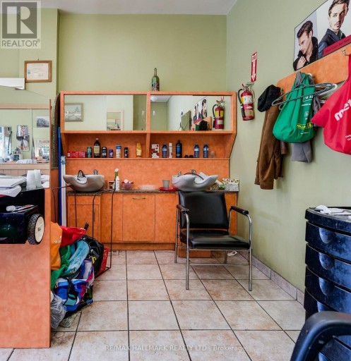 1786 DANFORTH AVENUE, Toronto (East End-Danforth), Ontario, M4C1H8