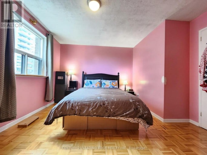 82 - 203 LOTHERTON PATHWAY, Toronto (Yorkdale-Glen Park), Ontario, M6B2G6