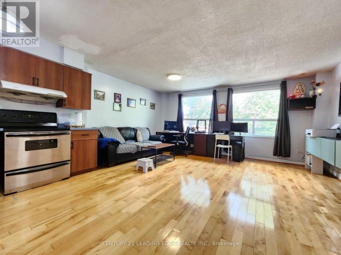82 - 203 LOTHERTON PATHWAY, Toronto (Yorkdale-Glen Park), Ontario, M6B2G6