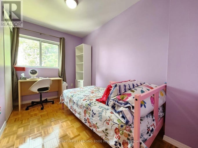82 - 203 LOTHERTON PATHWAY, Toronto (Yorkdale-Glen Park), Ontario, M6B2G6
