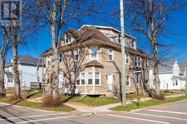 85 Edward Street Charlottetown Prince Edward Island photo 3