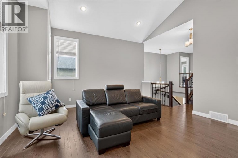 69 Rainbow Falls Boulevard, Chestermere, Alberta, T1X0S6