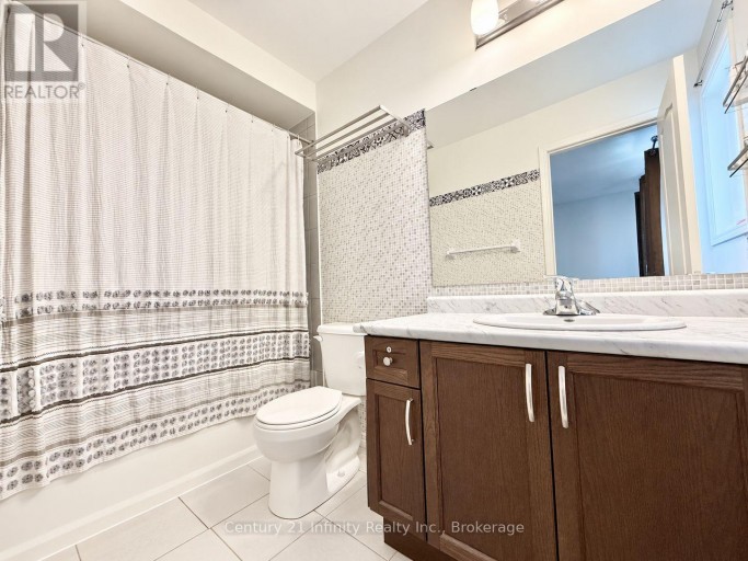 2339 DRESS CIRCLE CRESCENT, Oshawa (Windfields), Ontario, L1L0L8