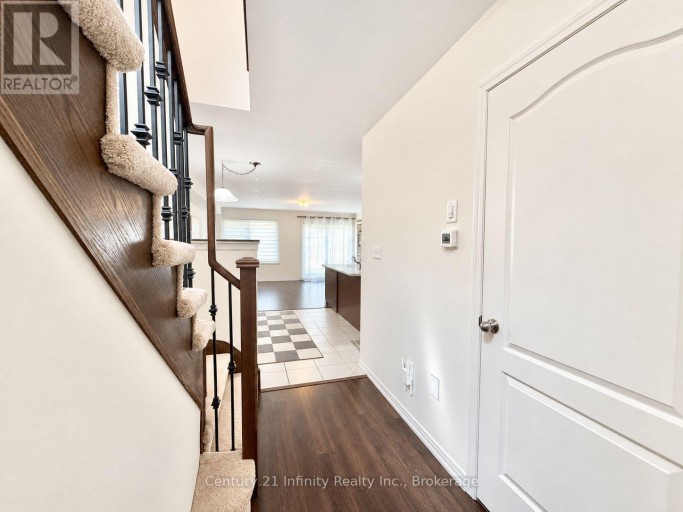 2339 DRESS CIRCLE CRESCENT, Oshawa (Windfields), Ontario, L1L0L8