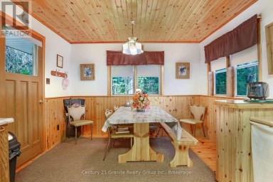 29792 HIGHWAY 60 South Algonquin Ontario photo 10