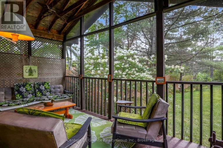 29792 HIGHWAY 60, South Algonquin, Ontario, K0J2M0