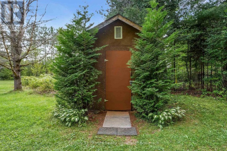 29792 HIGHWAY 60, South Algonquin, Ontario, K0J2M0
