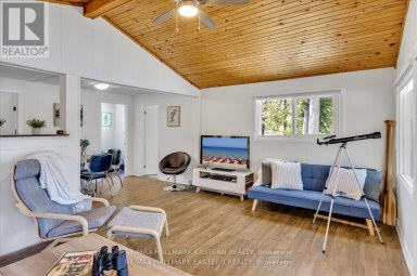 1810 HULL ROAD Douro-Dummer Ontario photo 11