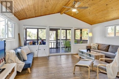 1810 HULL ROAD Douro-Dummer Ontario photo 9