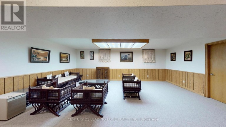 1127 OSHAWA BOULEVARD N, Oshawa (Centennial), Ontario, L1G5W2