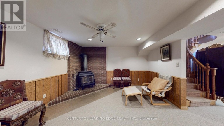 1127 OSHAWA BOULEVARD N, Oshawa (Centennial), Ontario, L1G5W2