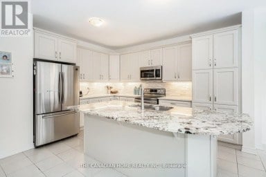 1261 ROSE WAY Milton (CB Cobban) Ontario photo 14
