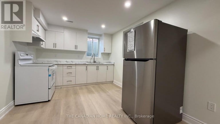 1261 ROSE WAY, Milton (CB Cobban), Ontario, L9E1M1