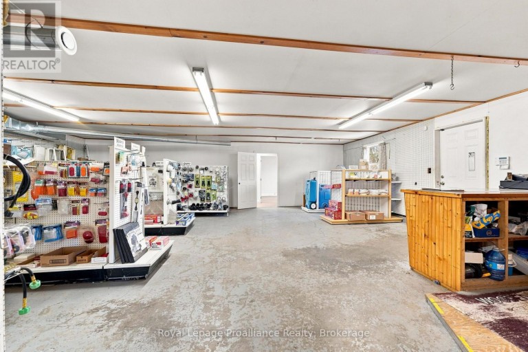 12541 HIGHWAY 41, Addington Highlands, Ontario, K0H2G0
