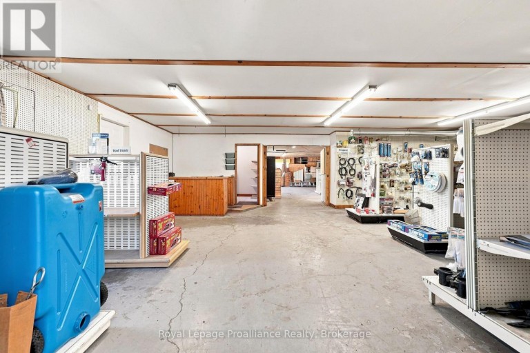 12541 HIGHWAY 41, Addington Highlands, Ontario, K0H2G0