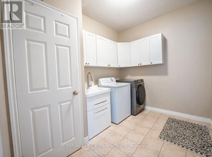 6 MAPLEVIEW PLACE, North Bay (Airport), Ontario, P1C1N7