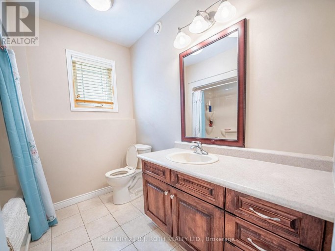 6 MAPLEVIEW PLACE, North Bay (Airport), Ontario, P1C1N7